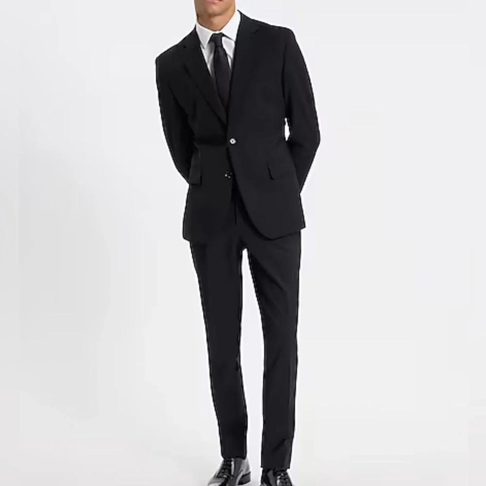! NWT. Express Modern Tech Suit Jacket